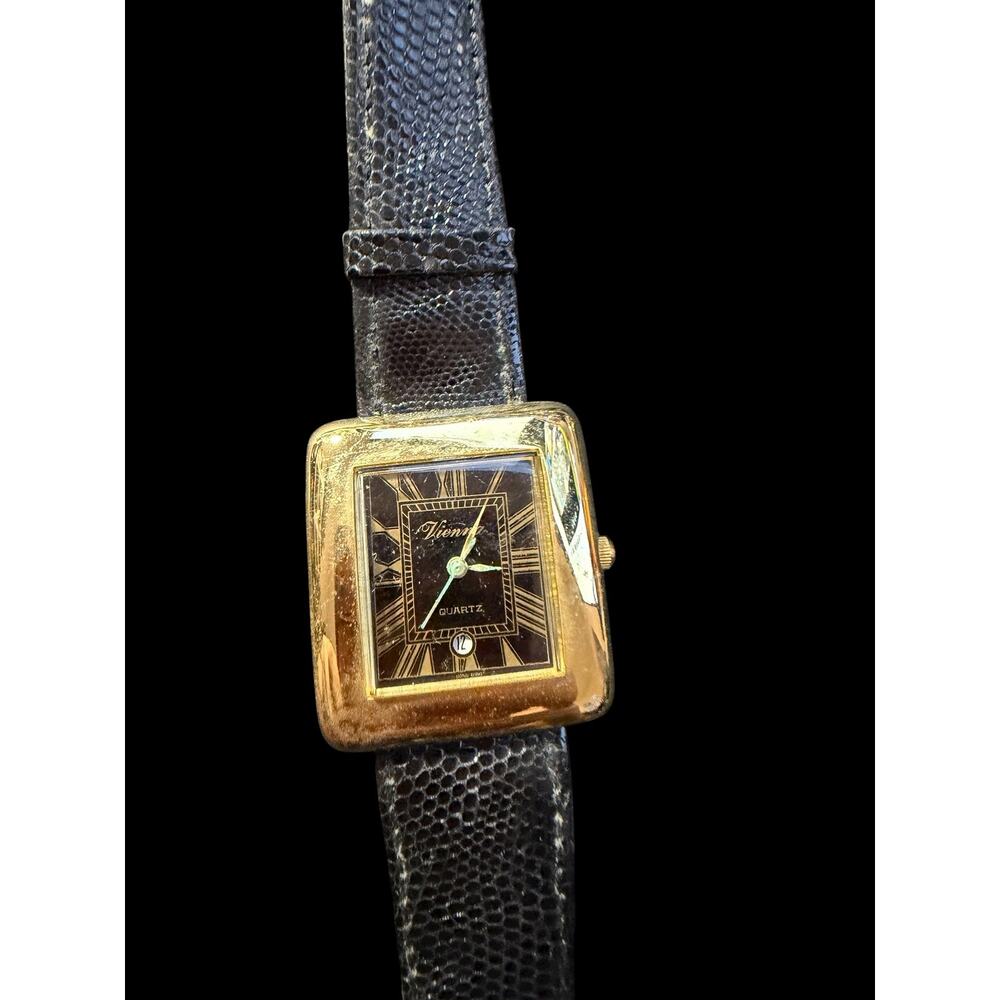 Vintage Vienna Quartz Watch Gold Tone Square Case Black Lizard Grain Strap
